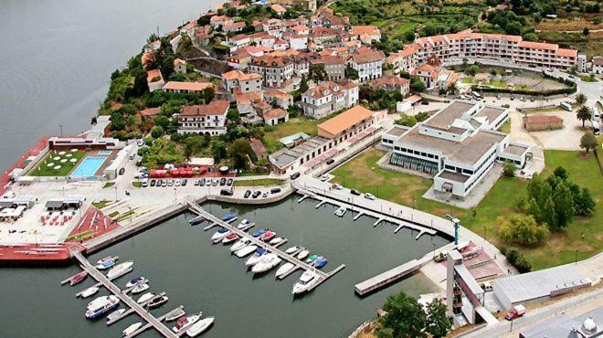 Alojamento Da Ribeirinha Carquere Dış mekan fotoğraf